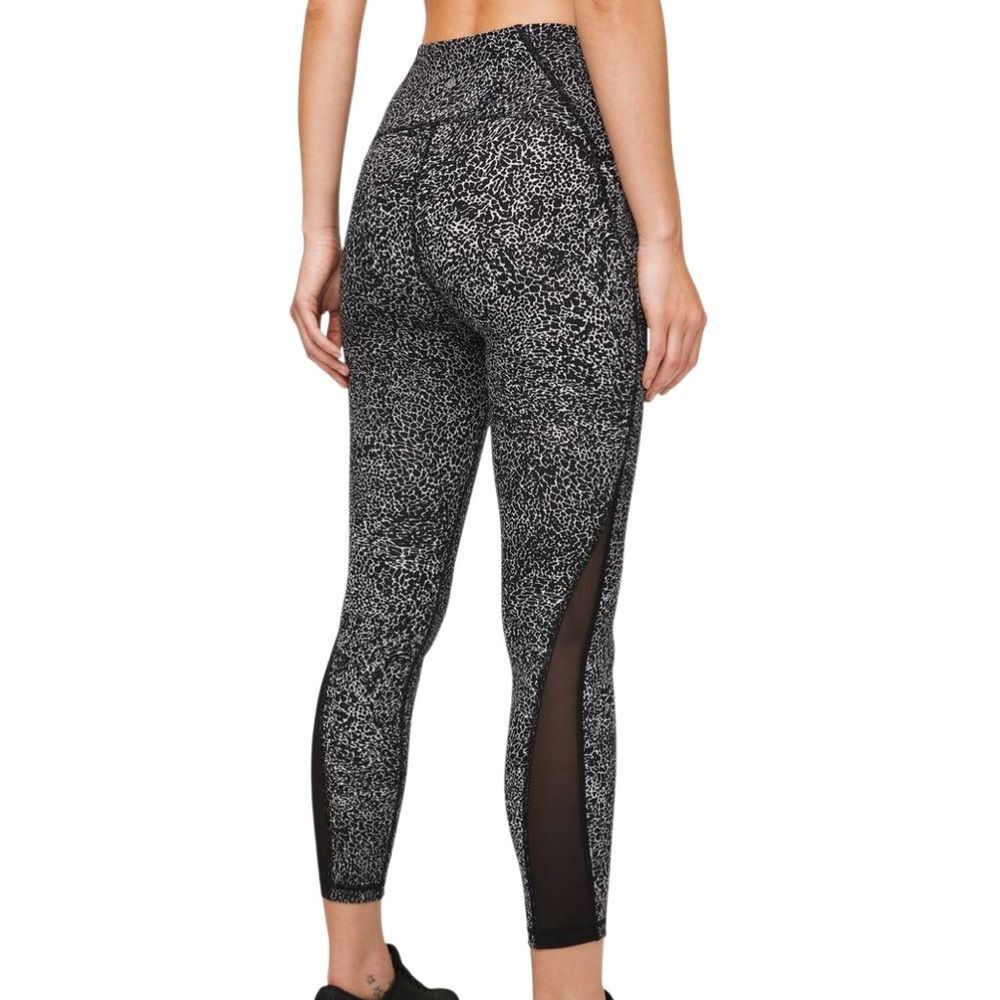 Lululemon Train Times Pant 25" Size 4